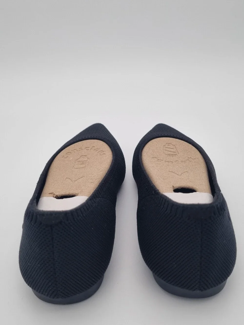 VIVAIA Pointed-Toe Ballet Flats – Aria 5° (Size 8)
